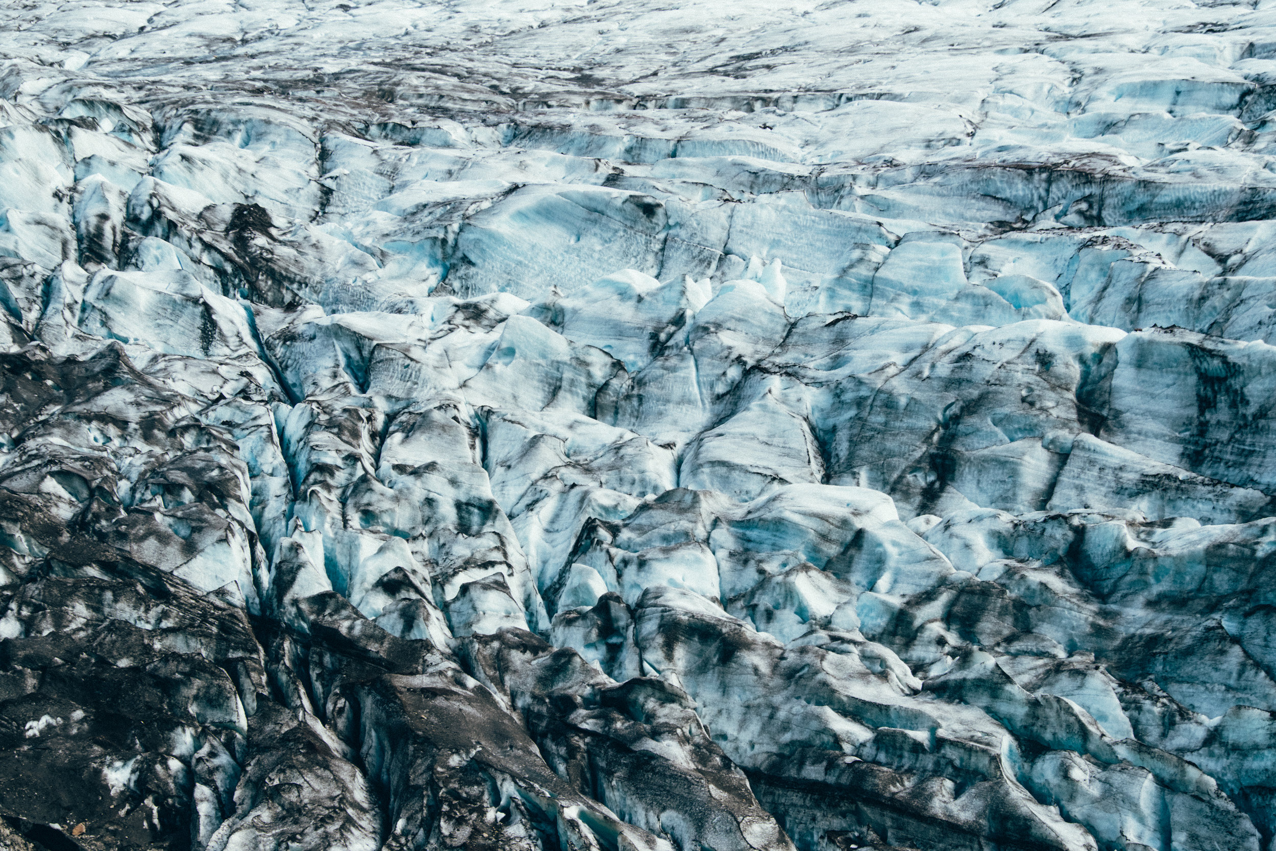 vatnajokull-glacier-formation-crags